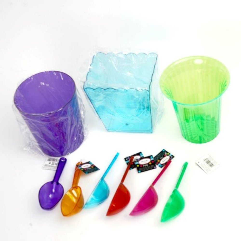 NWT Candy Scoop and bowls - Candy buffet - wedding